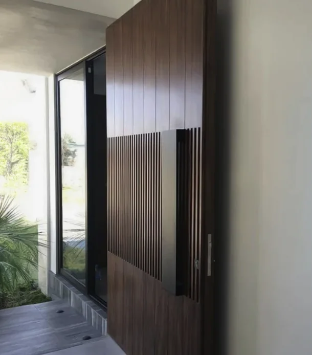 EXTERNAL DOOR - EXTERNAL DOOR